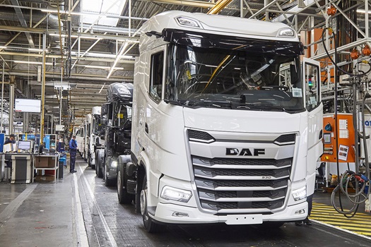 DAF-Trucks-Truck-factory-01-1284-teaser