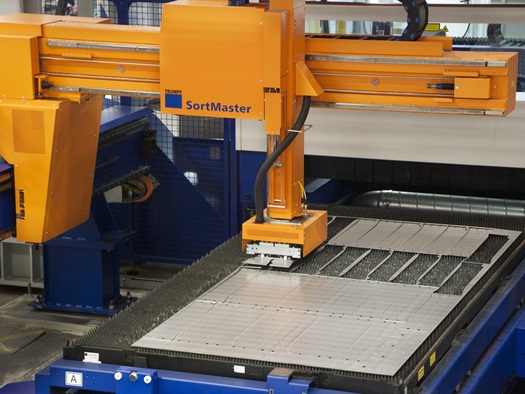 DAF-Sheet-Metal-Component-Factory-Fabriek-5585