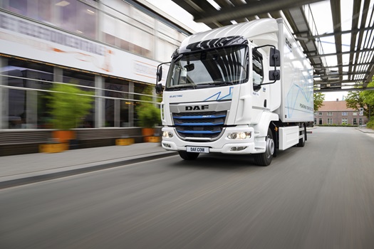 205-DAF-XB-Electric-Box-Body